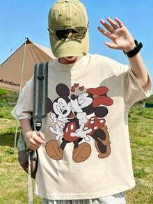 Officially Licensed Disney Mickey & Minnie Mouse With Love Heart Print T-Shirt, Classic Cartoon IP Pattern Casual Basic Crew Neck Tee - Màu be - Xem 1