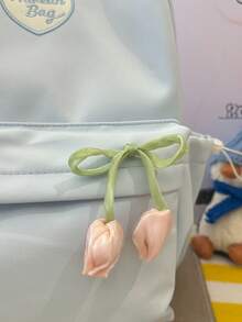 清新愛心刺繡標誌搭配鬱金香裝飾，防水面料，耐用且易於保養；側口袋抽繩多口袋功能性背包，多隔層設計，書籍、文具、雜物收納整齊，適合學校、補習、通勤、購物、旅行，開學季適用 - 彩色 - 查看 11
