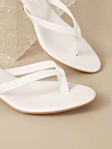 Oversized Square Toe Summer New Style Flip Flops, Thin Heel Thong Sandals, Versatile Outdoor Wear Thin Heel Toe-Post Slippers For Women - White - View 8