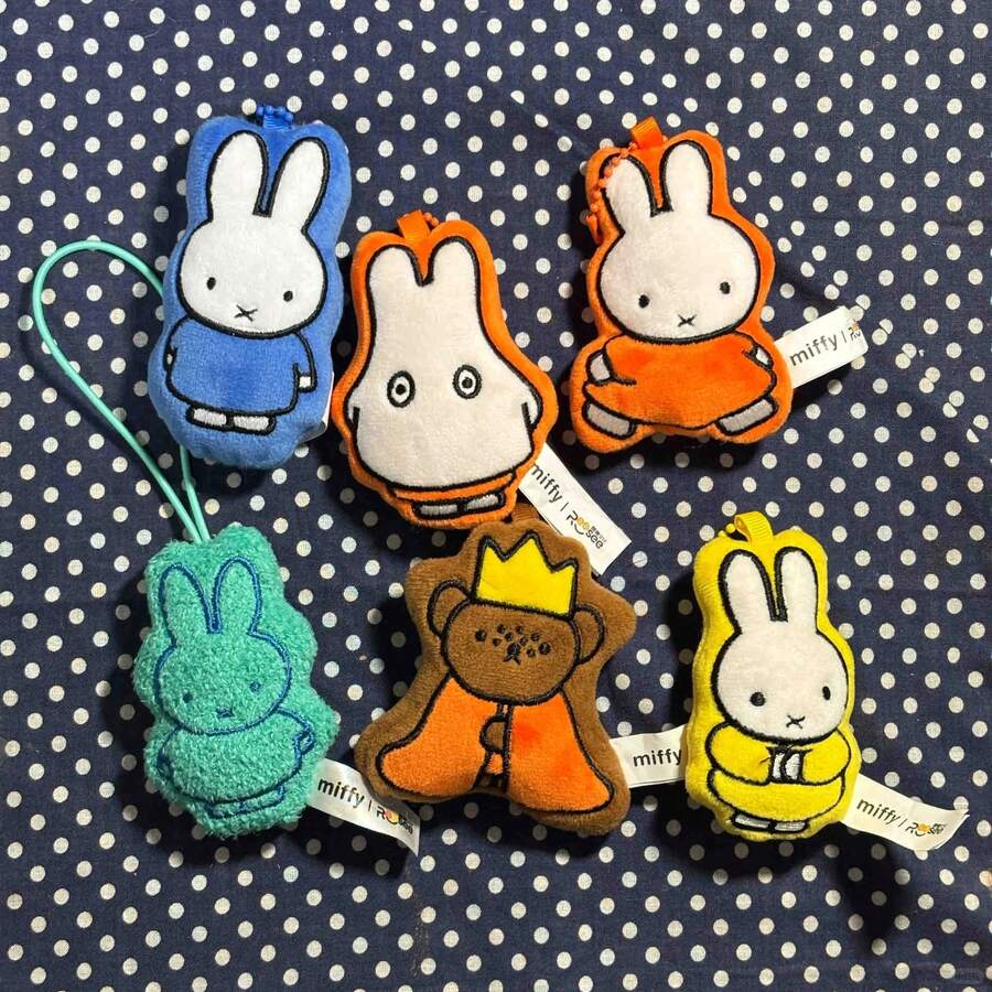 Official Authorized Miffy Multi-Style Keychains, Bag Accessories, Beads + Fabric + Acrylic Combination Bag Charms, Portable Daily Decoration, Suitable For Backpacks, Keys And Phones, For Adults Only, 14+