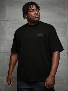 EASEVO Camiseta gráfica con estampado de mano con letra grande para hombres de talla grande, estilo emo - Negro - Ver 2