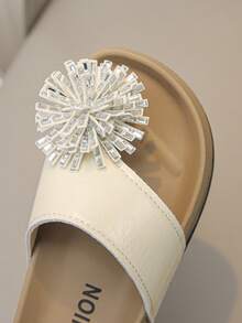 Children's Rhinestone Flower Slide Sandals, Girls' Shiny Crystal 3D Flower Open Toe Slip-On Sandals, Casual Soft Sole Summer Outdoor Beach Slippers - Beige - View 6