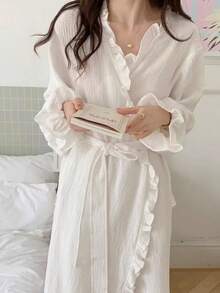 1pc Women's Bathrobe Yukata Morning Robe, European And American Minimalist Long Sleeve Sleepwear, Spring/Autumn New Sweet Cute Bathrobe, All-Over Black And White Long Sleeve Thin Solid Color Pajamas Homewear, Maillard Style - White - View 3