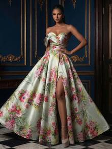 فستان سهرة ماكسي من الساتان بطبعة زهور استوائية على قاعدة بيضاء، بدون حمالات بكتف واحد، مع كشكشة وفتحة جانبية وسحاب خلفي، لحفلات الزفاف والحفلات الراقصة، مناسب للربيع والصيف والعطلات والخريف - متعدد الألوان - مشاهدة 7