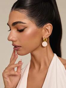Altistry 1 Pair Alloy Dotted Shell & Resin Pendant Earrings For Women, Beach Party Gift, Also Available In Clip-On Style - Multicolor - View 3