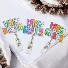 Customized Teacher Name Badge Scroll-Style Personalized ID Holder, Keychain, Fridge Magnet, Teacher Gift, Student Appreciation Gift, Back To School Teacher Exclusive Gift, Customized Wildflower Wooden Gift, Also Perfect For Women, Boyfriend, Girlfriend, Family Or Friends, Cute Retractable Badge Holder Designed For Nurses, Teachers, Students And Office Workers - H-custom Letter Accessories - View 3