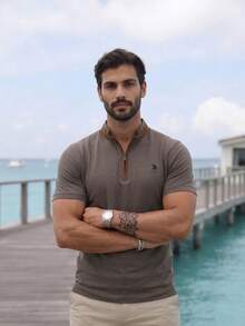 T8571 DEWBERRY Men T-SHIRT WITH ZIPPER - Army Green - View 2