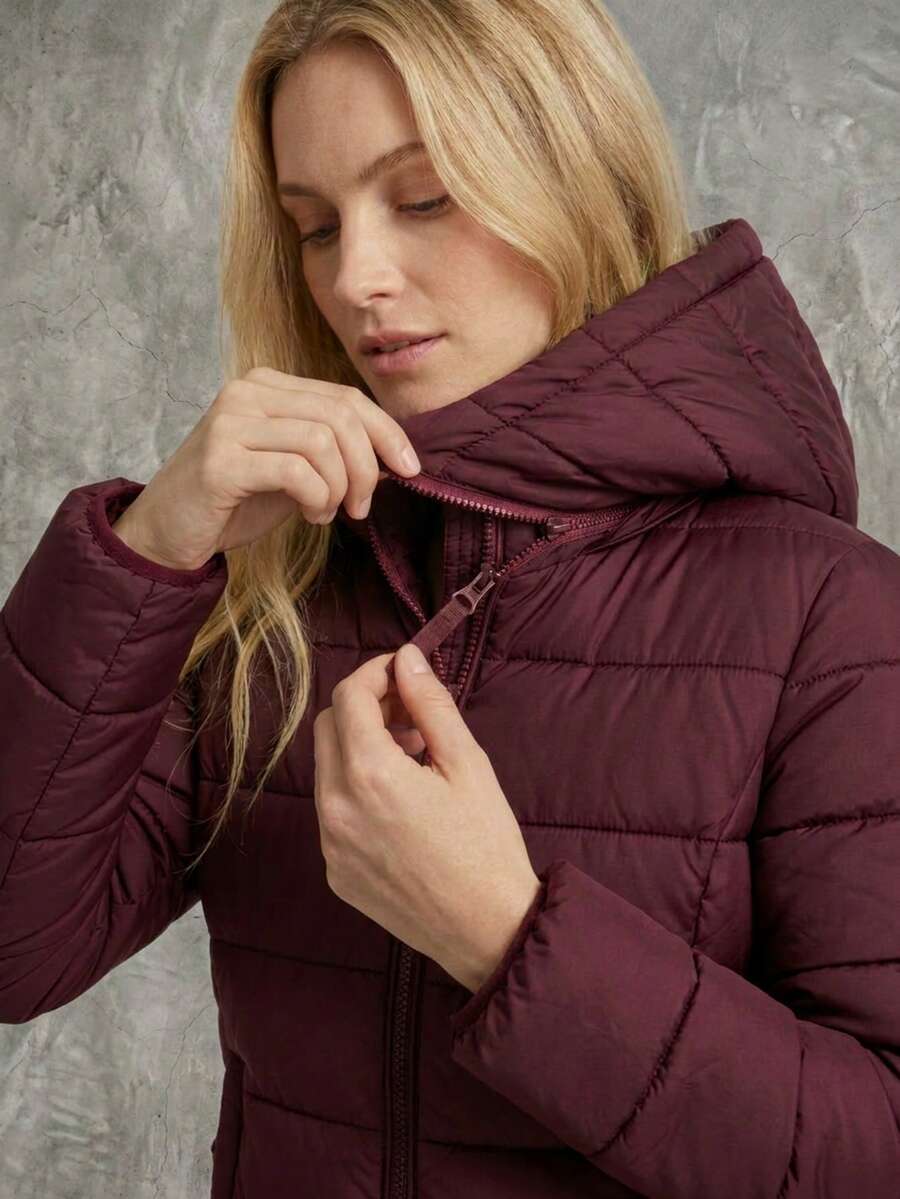 Stylish Women's Premium Foreign Puffer Jacket With A Soft, Plush Lining, Lined, With Pockets, For Winter, The World Cup, And Valentine's Day. - 紫紅色 - 查看 1