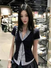 女士二合一格子短袖衬衫，修身翻领衬衫，带垫肩，学院风，适合初夏 - 藏蓝色 - 查看 4