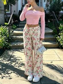 Women's Sweet Casual Daily Floral Rose Print Flap Pocket Wide Leg Cargo Straight Leg Pants - Rose Print - View 4