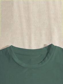 Women's Letter Print Crew Neck Short Sleeve Milk Silk Regular Fit T-Shirt Casual Summer - Dark Green - View 4
