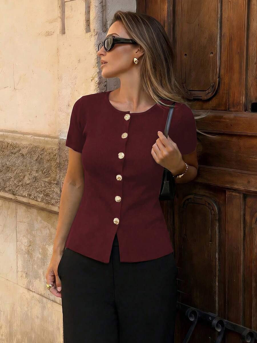 Marisole 女款黑色圓領前扣羅紋針織上衣，高端時尚復古極簡風，休閒日常通勤商務穿搭，適合春夏秋