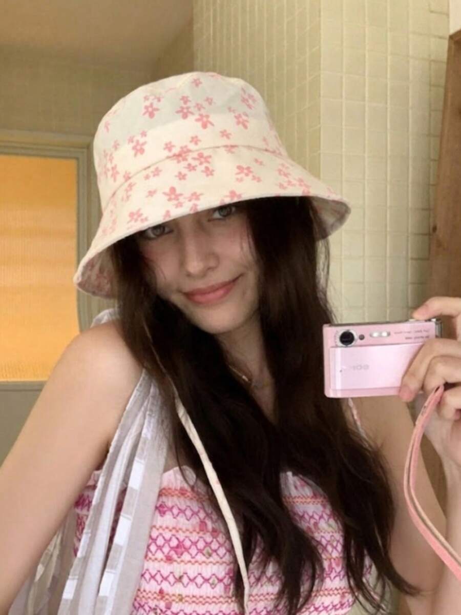 1件女款印花可翻面漁夫帽,甜美田園風防曬沙灘帽,附防風繩,透氣可摺疊,適合夏季度假旅行、海邊野餐、蜜月郵輪、Coachella音樂節,Y2K美學頭飾配件,日節日禮物、時尚禮物,女孩與女性的理想選擇 - 毛邊風格 - 查看 1