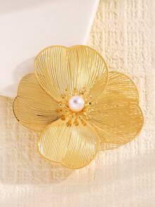 1pc Fashion Niche Design Elegant High-End Hollow Pleated Flower Brooch, Suitable For Women To Wear At Parties And Banquets, Exquisite Luxury Versatile - Yellow Gold - View 4