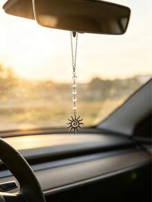 1 pieza Adorno colgante para espejo retrovisor de coche con forma de sol espiral estilo bohemio, cadena de cuentas de cristal transparente, colgante decorativo de moda para interior de vehículo - A - Ver 4