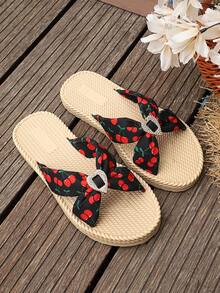 1 Pair Women's Summer Flat Sandals, Cherry Print Fabric Bow + Heart Rhinestone Decor, Cherry Ditsy Floral Fabric Upper, Non-Slip Faux Straw Texture Rubber Flat Sole, Toe-Post Slip-On Backless, Fresh Sweet Fruit Style, Versatile Soft Sole Sandals For Home, Beach, Shopping, Grocery, Seaside Vacation - Black - View 2