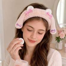 MINISO Sanrio My Melody 毛絨化妝髮箍，粉色兔耳蝴蝶結髮箍，適用於洗臉、護膚、SPA及日常護理 - 淺粉色 - 查看 1