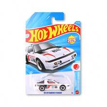 Mattel Mattel Hot Wheels 1:64 比例壓鑄合金車，適合玩樂或展示，Die-26J 系列逼真合金玩具車，蝙蝠車、道奇、雪佛蘭、三菱、鴨子、速霸陸、奧迪、別克 C4982 小車，GTC 系列，給愛好者男孩的禮物，玩具車模型，1件裝 - 彩色 - 查看 7