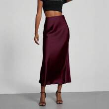 Elegant Textured Satin Midi Skirt That Flatters The Figure. - Army Green - View 8
