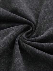 A 230g Heavyweight 100% Cotton Dark American-Style Loose Casual Short-Sleeved T-Shirt With A Small Collar And Distressed Wash Finish. - Black - View 3