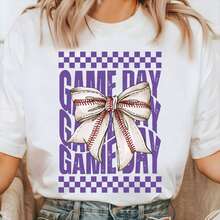 1 camiseta de béisbol para el día del partido, lazo coqueta morado, camiseta con mascota del equipo, de talla grande, camiseta para el día del partido, para fanáticos del béisbol, regalo par - Blanco - Ver 1