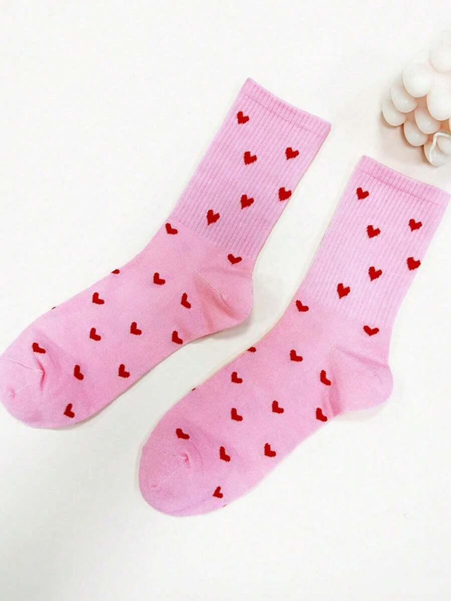 1 Pair Women's Artist Fashion Versatile Pink Heart Pattern Mid-Calf Socks - Pink - View 1