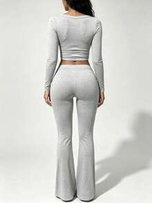 SuofeiMan Women's Casual Solid Color V-Neck Top And Flare Pants 2 Pieces Set, Back To School Autumn Women's Outfit, All Season Fashion Set - Grey - View 5