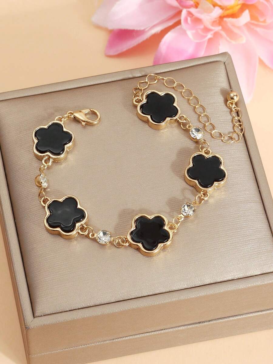 1pc Fashion Minimalist 5-Petal Flower & 5-Leaf Clover Bracelet, Sweet & Versatile For Summer, Rhinestone Inlaid, Stylish Charm, Perfect For Daily Wear/Gift - Black - View 1