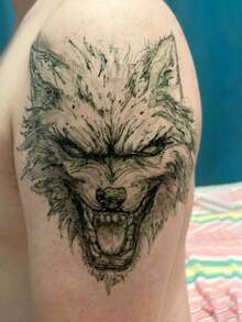 1pc Realistic Roaring Wolf Head Totem Pattern Tattoo Sticker, Temporary Tattoo Sticker, Realistic Tattoo Design, Suitable For Travel, Music Festivals, Games, Graduation Gifts, Lasts For 3-5 Days - Black - View 3