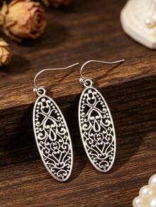 1 Pair Vintage Geometric Hollow Carved Alloy Long Luxury Earrings - Antique Silver - View 4