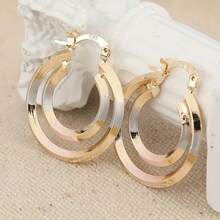Minimalist Elegant Hollow Round Hoop Earrings, Versatile Accessory For Women, Suitable For Daily, Dating, Gifting For Holidays And Birthdays - Gold - View 7