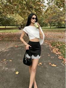 女款夏季優雅時尚純黑高腰蕾絲拼接黑色緞面裙，精緻極簡百搭通勤日常度假裙 - 黑色 - 查看 5