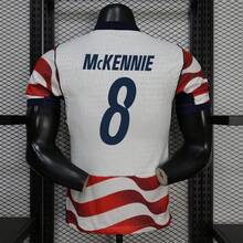 26-27 Season US National Team Home Red And White Color Scheme No. 8 McKENNIE Fan Edition Breathable Sports Short Sleeve Jersey - 26-27 美國主場比賽 - 排名第8 - 查看 3