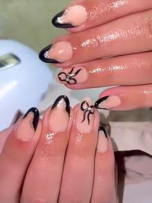 10 Pieces Of Handmade Press On Nails, Summer Nails, Short Nails,Almond-Shaped Nude Nails With Black Silver-Edged French Tips, Hand-Painted Black Bow Patterns And Central Rhinestone Decor, Perfect For Daily Wear, Dates And Casual Outing Occasions. - Black - View 2