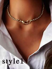 1pc Gold Women's Birthday Flower Pendant Necklace, Luxury Baroque Donut Buckle Design, High-End Vintage Women's Daily Decorative Gift - Gold - View 16