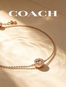 Pulsera Coach Tono Oro Rosa, Logotipo de Carruaje Redondo con Strass, Cadena Delicada Ajustable Joyería Diaria para Mujeres - Oro rosa - Ver 4