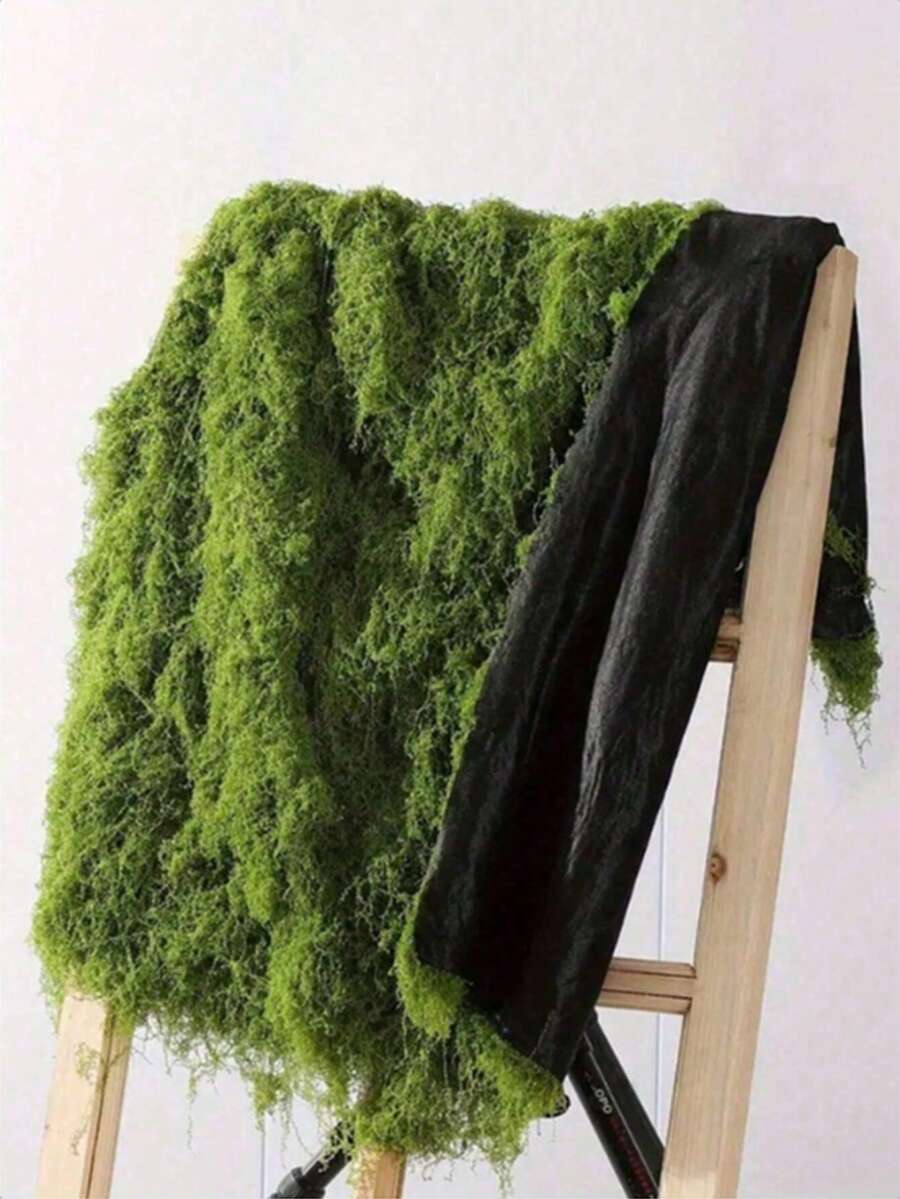 100cm*100cm Artificial Moss Carpet, Bionic Lawn, Simulated Moss Micro Landscape Decoration, Suitable For Lawn, Potted Plants, Walkway, Etc., Valentine's Day Gift - Green - View 1