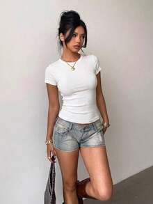 Summer Outfit: White Casual Street Style Simple Slim Fit Women's T-Shirt - White - View 4