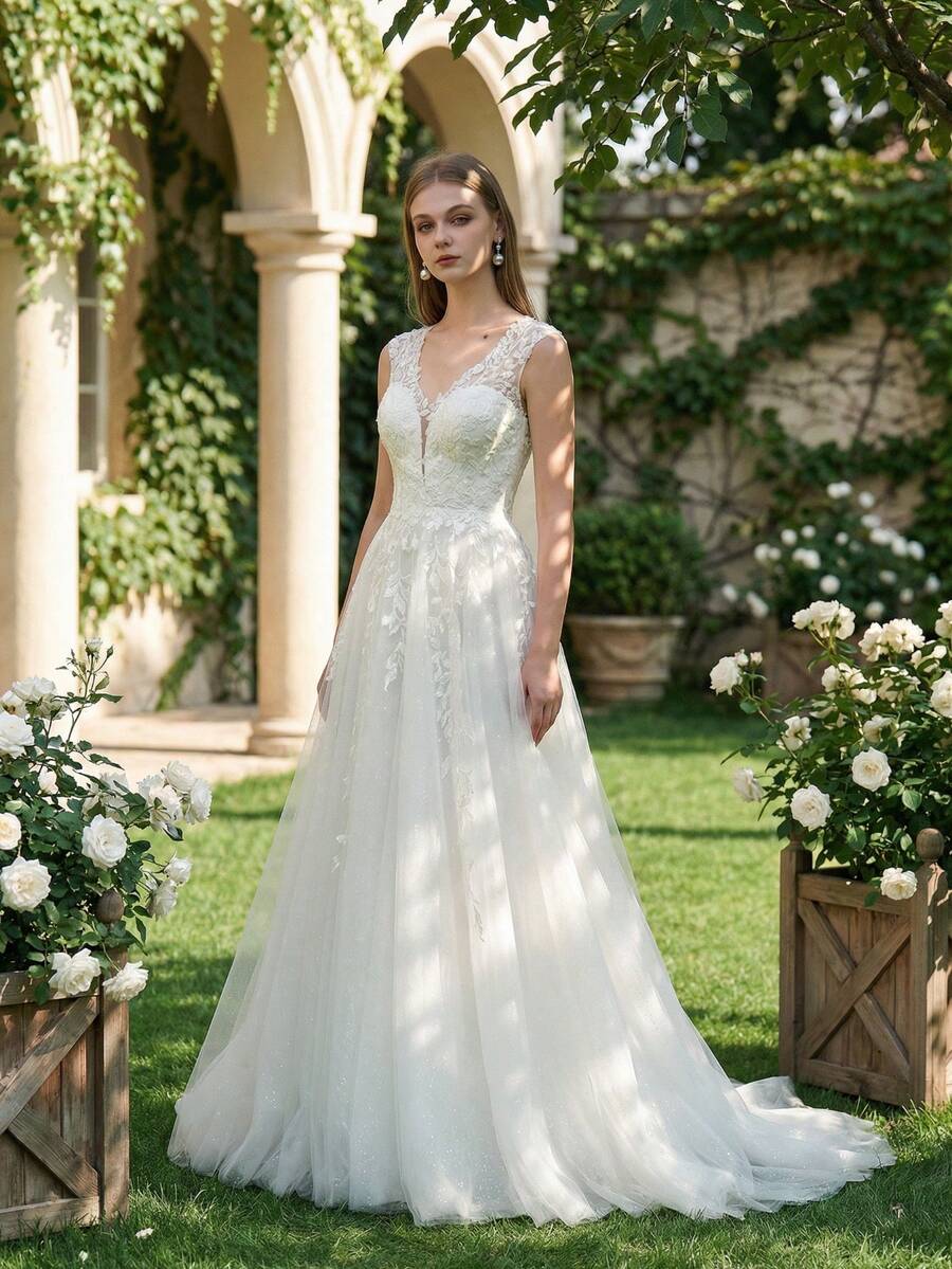 YOUKEFEIER 新款經典優雅小V領蕾絲刺繡亮片婚紗禮服 - 米色 - 查看 1