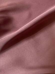 1件純色女款正方形絲巾，時尚素色絲綢圍巾，多功能髮帶、腰帶、包包肩帶 - 乾枯玫瑰色 - 查看 5
