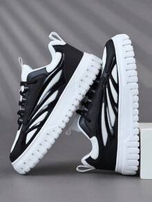 Men's Athletic Shoes, Casual Running Shoes, Jogging Shoes, Walking Shoes, Low-Top Fashion Gradient Color Sneakers, Tennis Street Style - Black and White - View 1