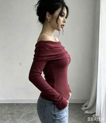 Women's Elegant Off Shoulder Ruffle Long Sleeve Solid Color Blouse - Burgundy - View 3