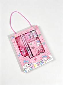 SANRIO 三麗鷗文具禮品套裝，適合男孩和女孩，包含酷洛米主題文具 - 鉛筆、筆記本、橡皮擦、鉛筆削刀和塑膠尺。非常適合生日、派對禮物、學校獎勵和日常使用。可愛設計、輕量材質、觸感光滑。這套橡皮擦套裝是動漫愛好者的必備品，附隨隨機顏色緞帶，學校用品 - 彩色 - 查看 12
