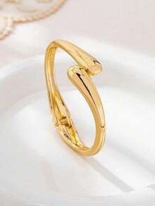 1/3 Gold Geometric Smooth Bow Asymmetrical Teardrop Shaped Bracelet Set For Women, Thick And Heavy Smooth Metal Bracelet Set - Multicolor - View 10