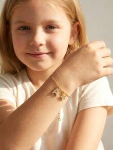 1Pc Pretty Delicate Star Initial Letter Charm Bracelet For Boys And Girls Popular Fashion Jewelry For Summer Trip And Family Dinner Best Gifts - Gold - View 1