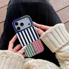 Una elegante funda para teléfono que no incluye cordón ni soporte. Funda para teléfono con diseño de rayas tricolor a prueba de golpes, compatible con 17 Pro, 16 Pro, 15 Pro, 14 Pro. Funda para teléfono coreana elegante e interesante, también compatible con 11/12/13/14/15/16 Pro Plus. Diseño elegante adecuado tanto para hombres como para mujeres, regalo para Pascua, primavera, cumpleaños para novia. - Multicolor - Ver 1