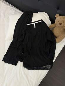 女款新款蕾絲飾邊拼接加厚睡衣家居套裝，2件套，適合戶外穿著 - 黑色 - 查看 6