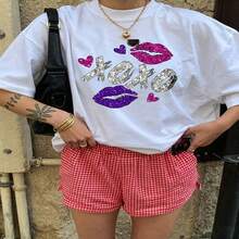 Heartfelt Daily Casual Graphic T-Shirt 100% Cotton Oversized Soft Breathable Casual Crewneck Short Sleeve Top Cute Aesthetic Red Checkered Shorts Street Style Fashion Lovers Casual Wearers Daily Outfit Enthusiasts Gift Givers - 白色 - 查看 18