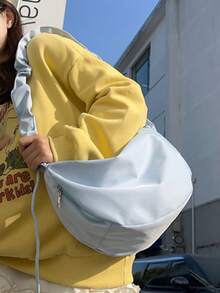 日韓風百搭女款通勤風高級質感皮革柔軟大容量可調節肩帶褶皺雲朵包 春夏多巴胺腋下斜挎肩背包 購物上學大學風派對宴會禮物包 - 淺藍色 - 查看 6