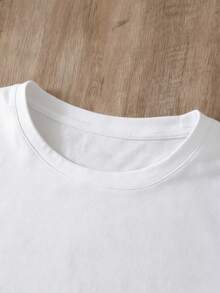Women's Short-Sleeved T-Shirt, A New Summer Garment With A Print And Round Neck. A Basic, Comfortable, And Lightweight Style, It's Youthful, Goes With Everything, And Is Ideal For Casual Looks. - 白色 - 查看 3